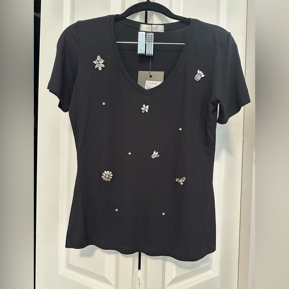 La Tay black short-sleeved V-neck t-shirt embellished with crystal